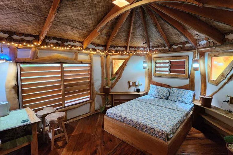 Tongan treehouse in the jungle